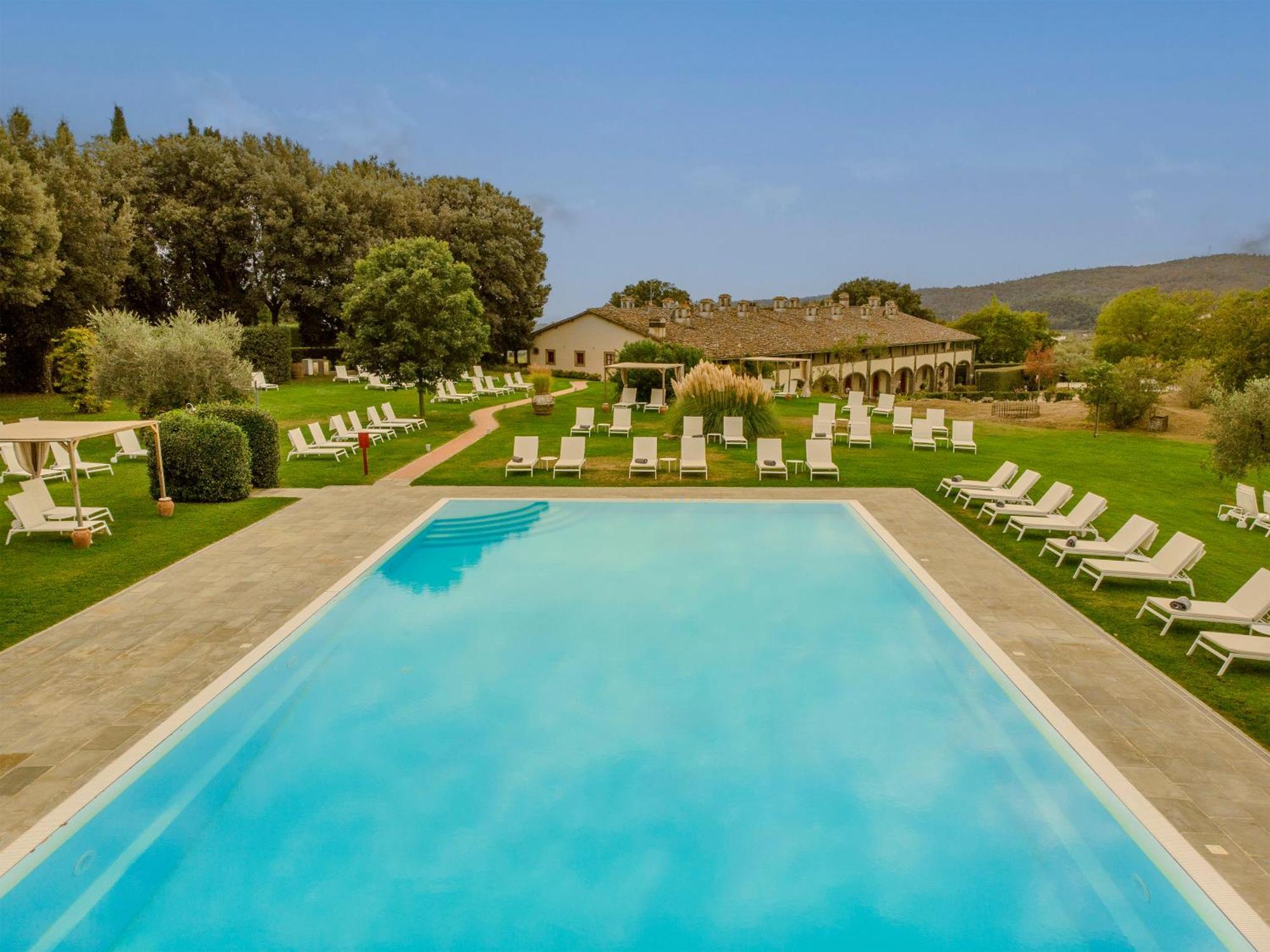 Tenuta Di Artimino Member Of Melia Collection Wine Resort ภายนอก รูปภาพ