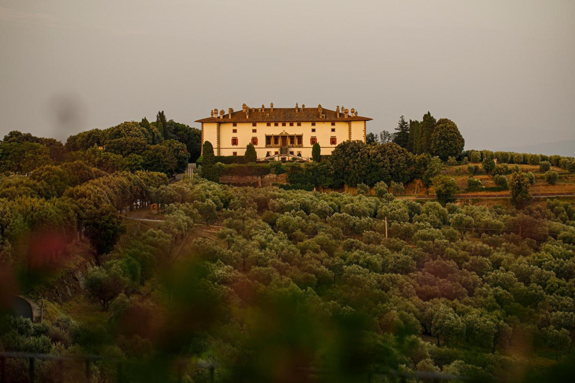 Tenuta Di Artimino Member Of Melia Collection Wine Resort ภายนอก รูปภาพ